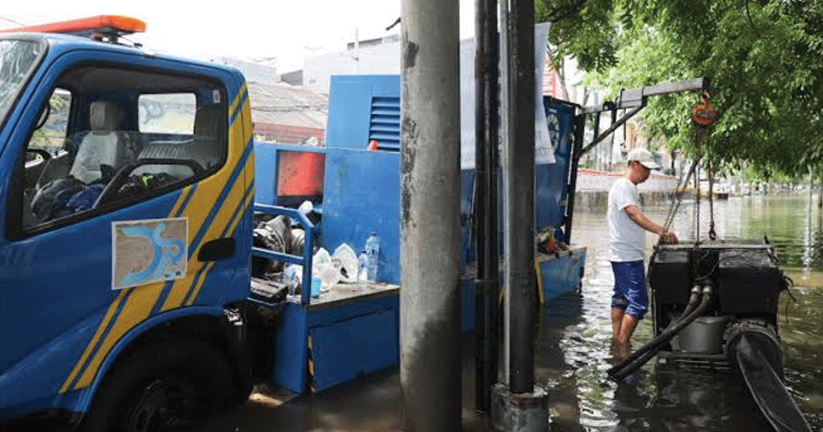 Siaga Banjir Rob di Pesisir Utara, Pemprov DKI Siapkan Pompa dan Tanggul Darurat 1 Siaga Banjir Rob di Pesisir Utara, Pemprov DKI Siapkan Pompa dan Tanggul Darurat