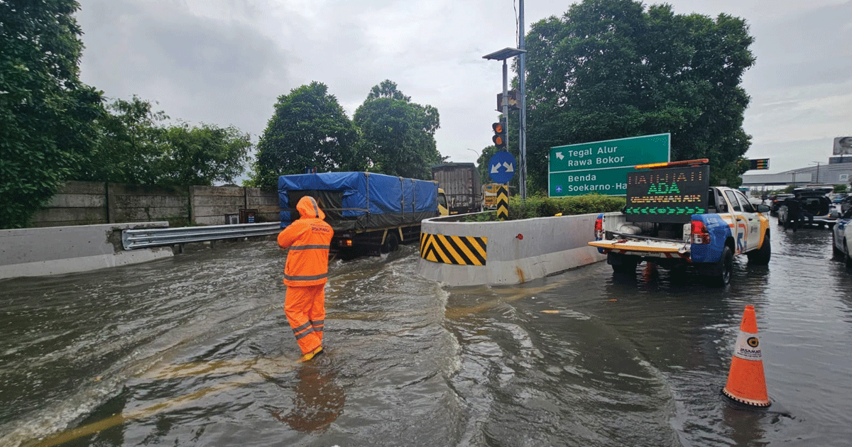 Genangan Belum Surut di Tol Bandara, Jasa Marga Fokus Tangani Rawa Bokor