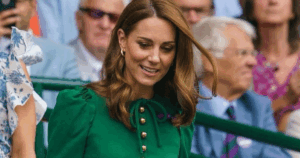 Kursi Penggemar Ambruk, Kate Middleton Malah Buat Reaksi Lucu yang Jadi Sorotan Dunia