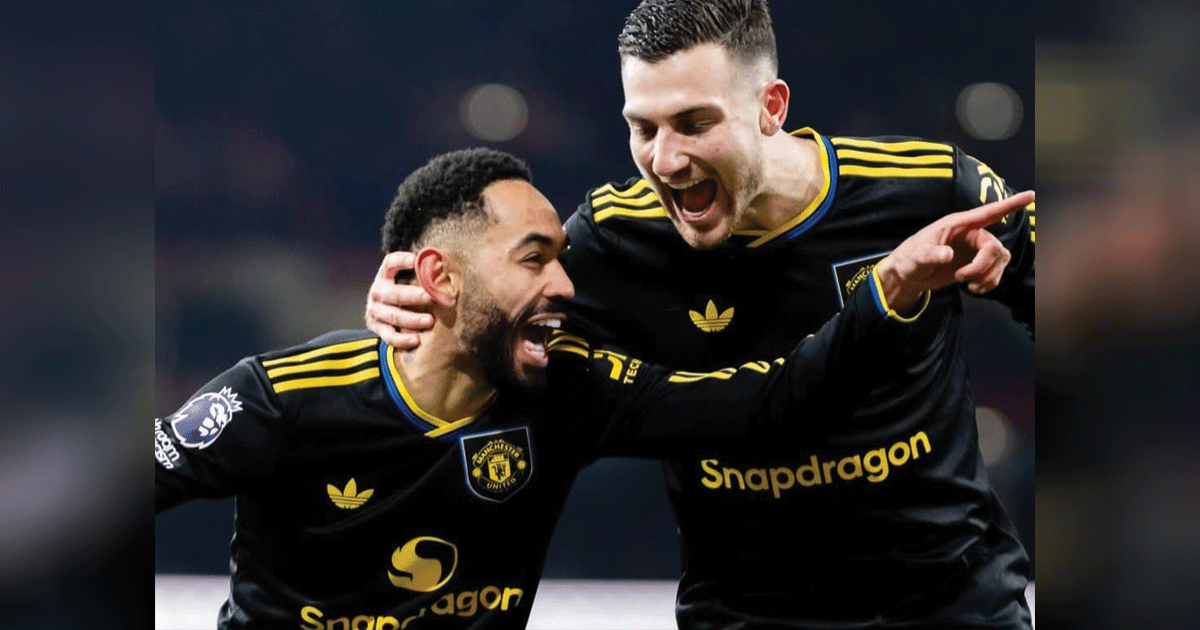 Papan Atas Bergejolak! MU Taklukkan Arsenal, Chelsea Diam-Diam Merangsek