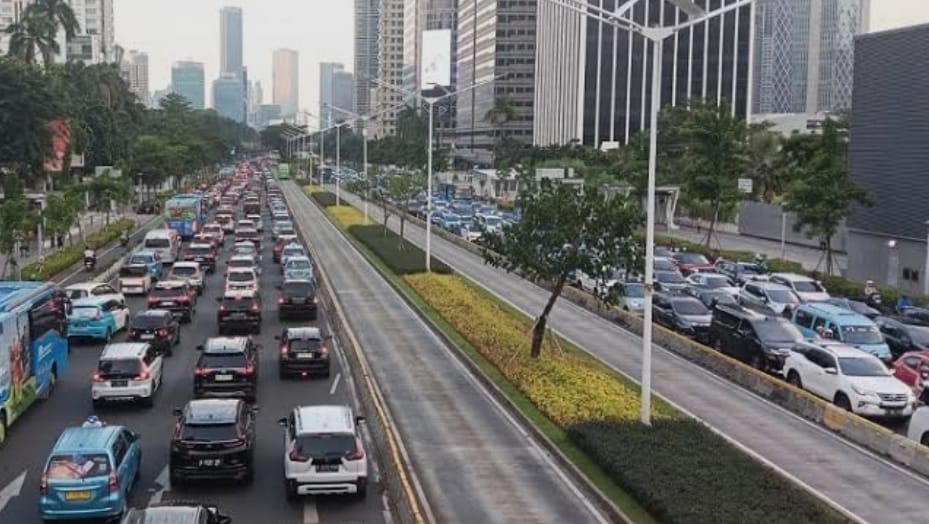Jakarta Nyaris Lumpuh! 25 Juta Kendaraan Menguasai Jalan, Kepatuhan Pengendara Disorot