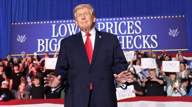 Donald Trump memberikan pernyataan mengenai kebijakan imigrasi dan situasi di Minneapolis.