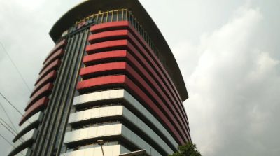 Gedung Merah Putih KPK di Jakarta, lokasi penyampaian keterangan terkait koordinasi KPK dan Kejaksaan Agung usai OTT oknum jaksa di Banten.