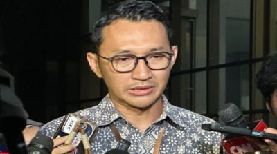 Juru Bicara KPK Budi Prasetyo memberikan keterangan pers di Gedung Merah Putih KPK Jakarta