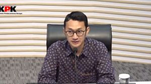 Juru Bicara Komisi Pemberantasan Korupsi (KPK) Budi Prasetyo memberikan keterangan pers terkait operasi tangkap tangan di Banjarmasin dan Jakarta.