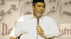 KH Zulfa Mustofa