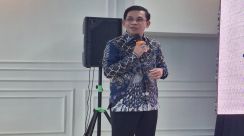 Slide data EVA dan BPHTB Provinsi Banten 2024–2025 yang dipaparkan Kepala Kanwil BPN Banten, Harison Mocodompis.