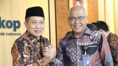 Menteri Koperasi, DR Ferry Juliantono SE AK MSI dan Ketua Umum PWI Pusat, Akhmad Munir