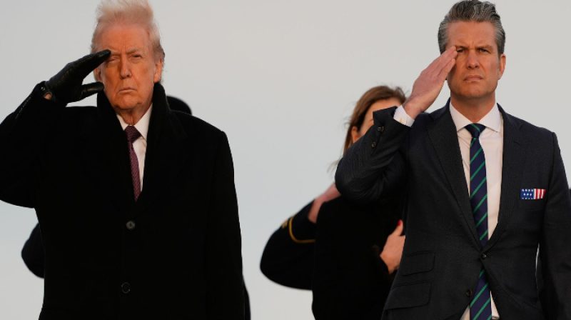 Presiden DOnald Trump dan Menteri Pertahanan AS