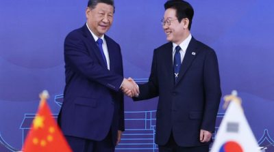 Presiden Korea Selatan Lee Jae Myung bertemu Presiden China Xi Jinping selama kunjungan kenegaraan mendatang, fokus pada isu Korea Utara dan keamanan regional.