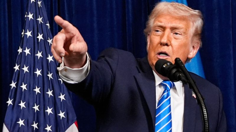 Presiden AS Donald Trump berpidato di Gedung Putih setelah mengumumkan penarikan Garda Nasional dari tiga kota besar: Chicago, Los Angeles, dan Portland.