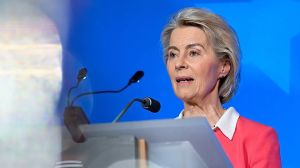 Presiden Komisi Eropa Ursula von der Leyen berbicara dalam konferڍensi pers mengenai posisi Uni Eropa terhadap Greenland dan isu keamanan Arktik di tengah ancaman Presiden AS Donald Trump.