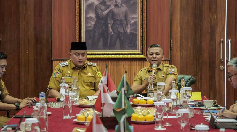 Pemkot dan Pemkab Bogor Matangkan Pengelolaan Sampah Bersama di Galuga