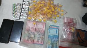 Unit Reserse Kriminal (Reskrim) Polsek Batuceper, Polres Metro Tangerang Kota, berhasil mengungkap kasus peredaran obat keras ilegal tanpa izin edar pada Rabu (14/1/2026). Foto/ Humas Polres Metro Kota Tangerang for Hallonews.com