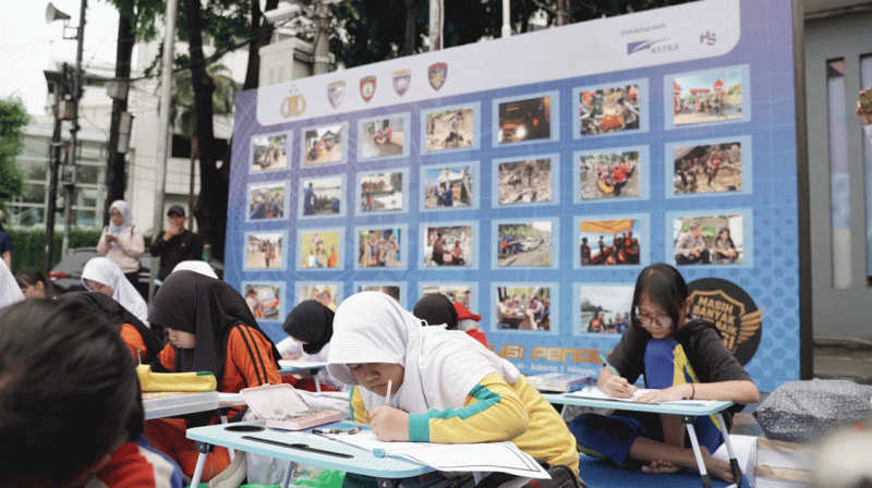 peserta-komik-polisi